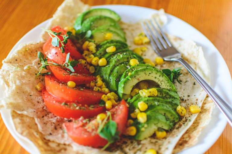 The Importance of Fresh Seasonal Ingredients in Daily Meals