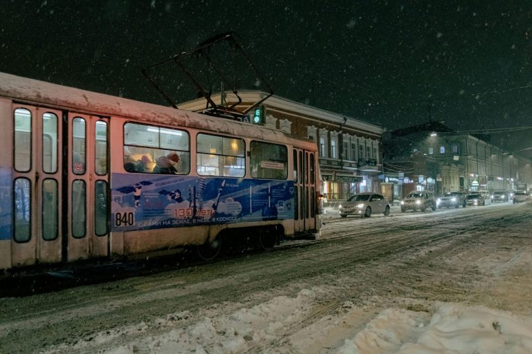 How Governments Incentivize Consumers To Adopt Electric Cars