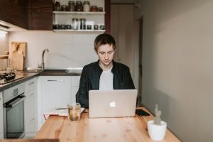 Portable Gadgets That Make Working From Anywhere Easier