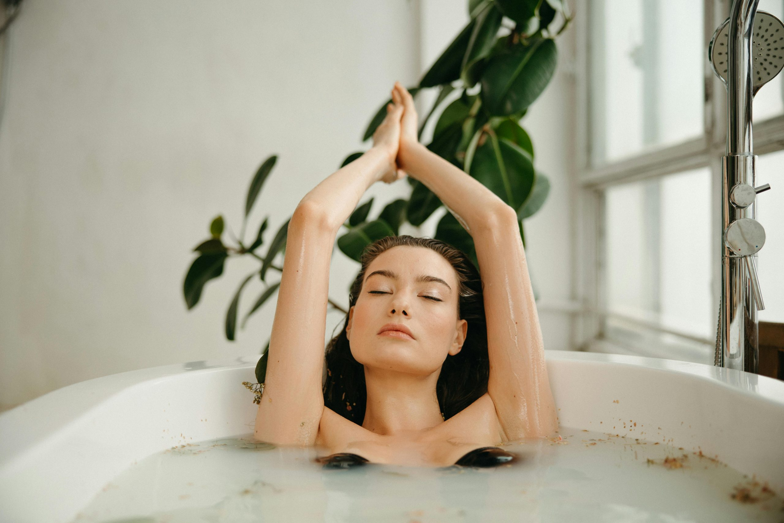 Trending Beauty Gadgets for At-Home Self-Care Routines