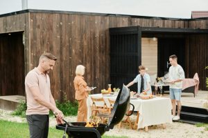 Cooking Hearty Soups and Stews for Family Gatherings