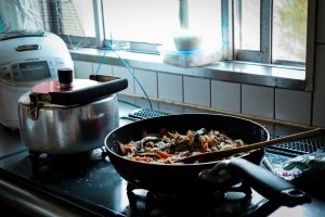The Benefits Of Slow Cooking Meals At Home