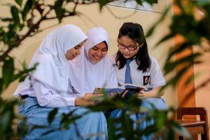 Innovation in Higher Education Through Micro-Credential Programs