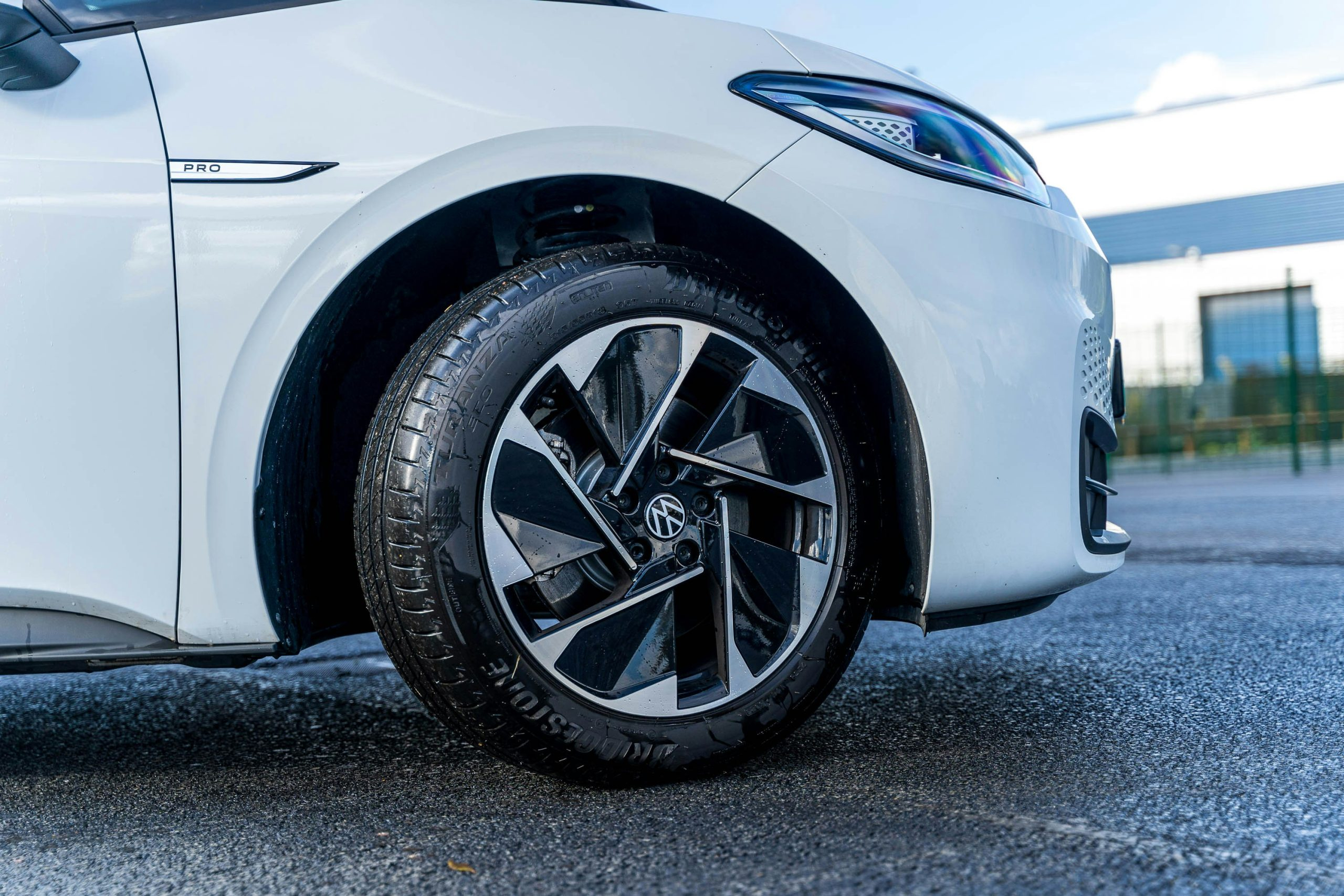 Lightweight Car Materials Enhancing Vehicle Efficiency and Speed